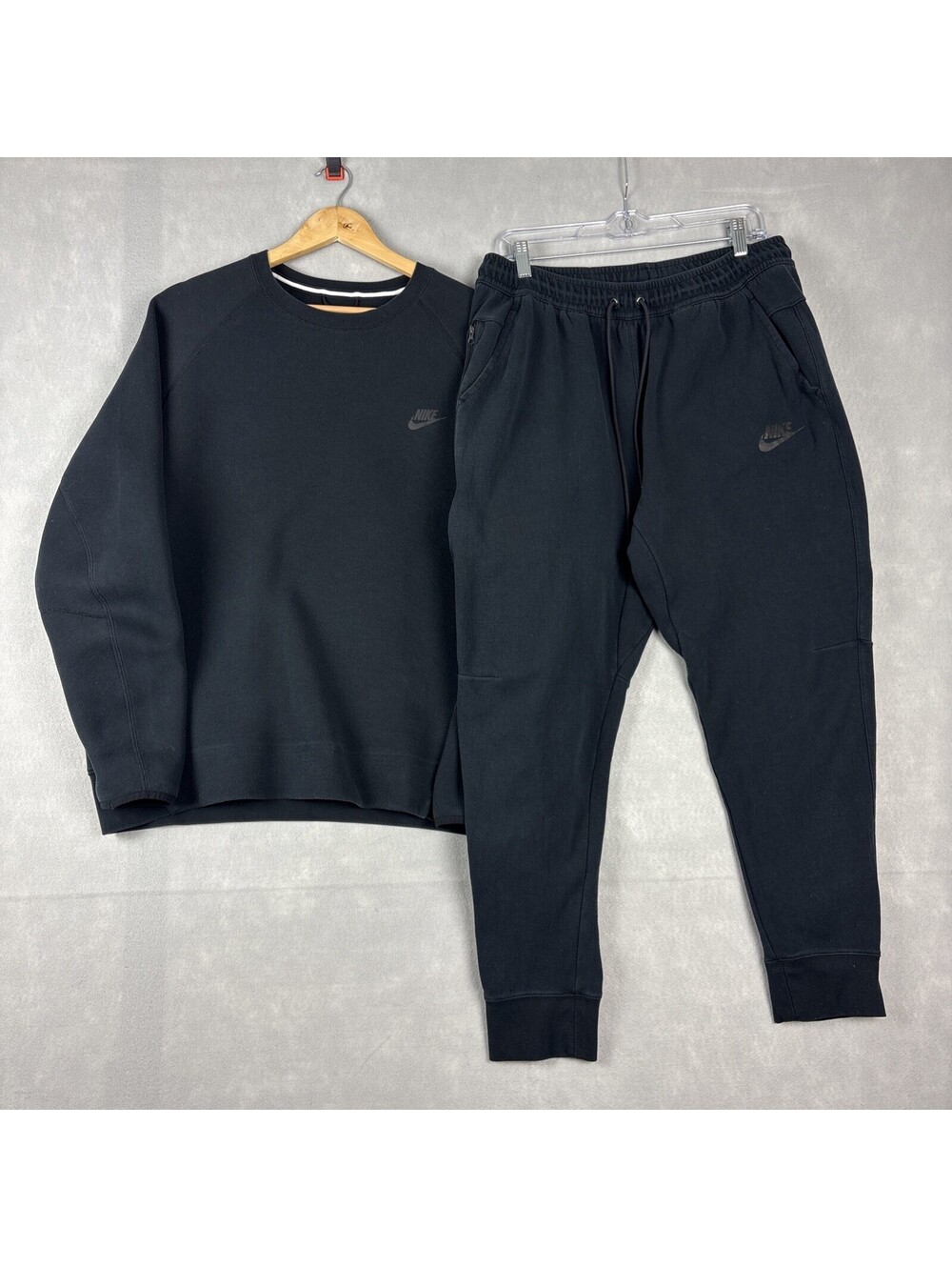 Nike Black Sweatshirt and Joggers Set